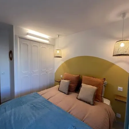 Superbe 70m2 Avec Terrasses, Proche De La דירה
