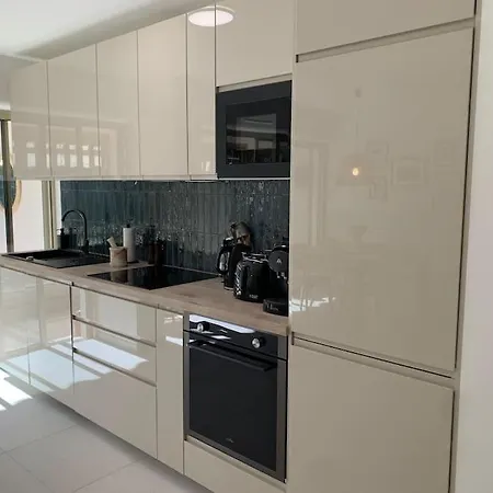Superbe 70m2 Avec Terrasses, Proche De La סן-מקסים