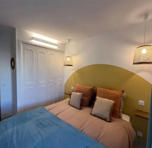 Superbe 70m2 Avec Terrasses, Proche De La アパート