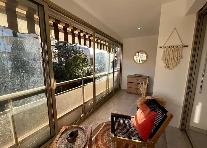 Superbe 70m2 Avec Terrasses, Proche De La